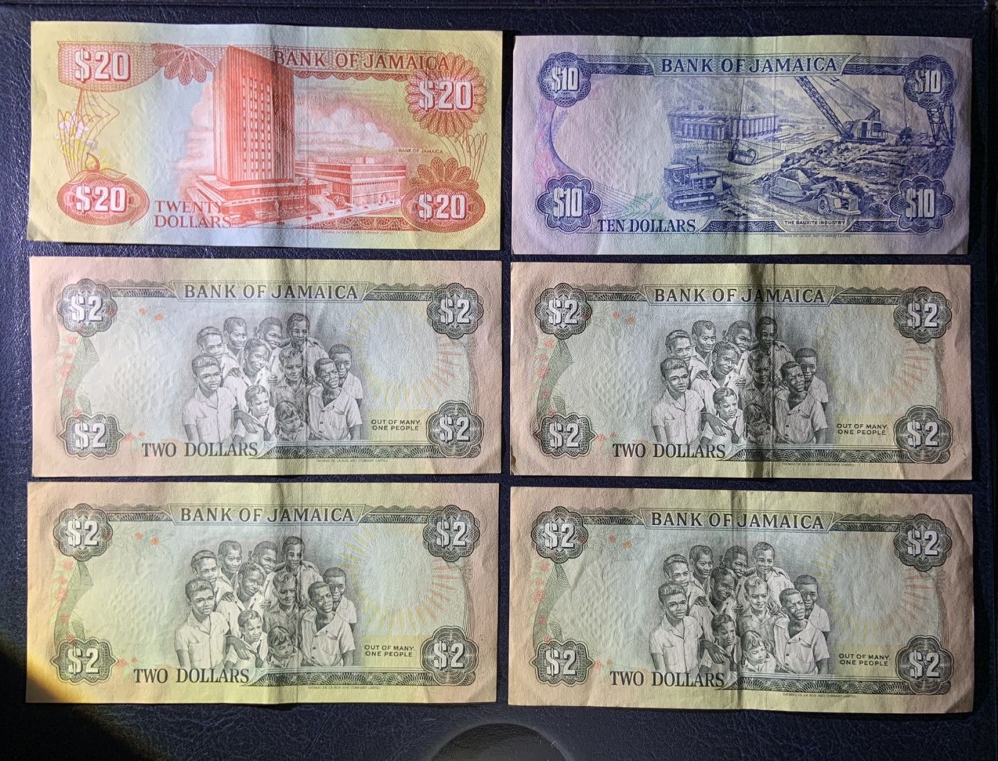 收藏联盟Quantum Auction 第297期拍卖  牙买加1989-92年2元4张和20元50元各一张 品相如图