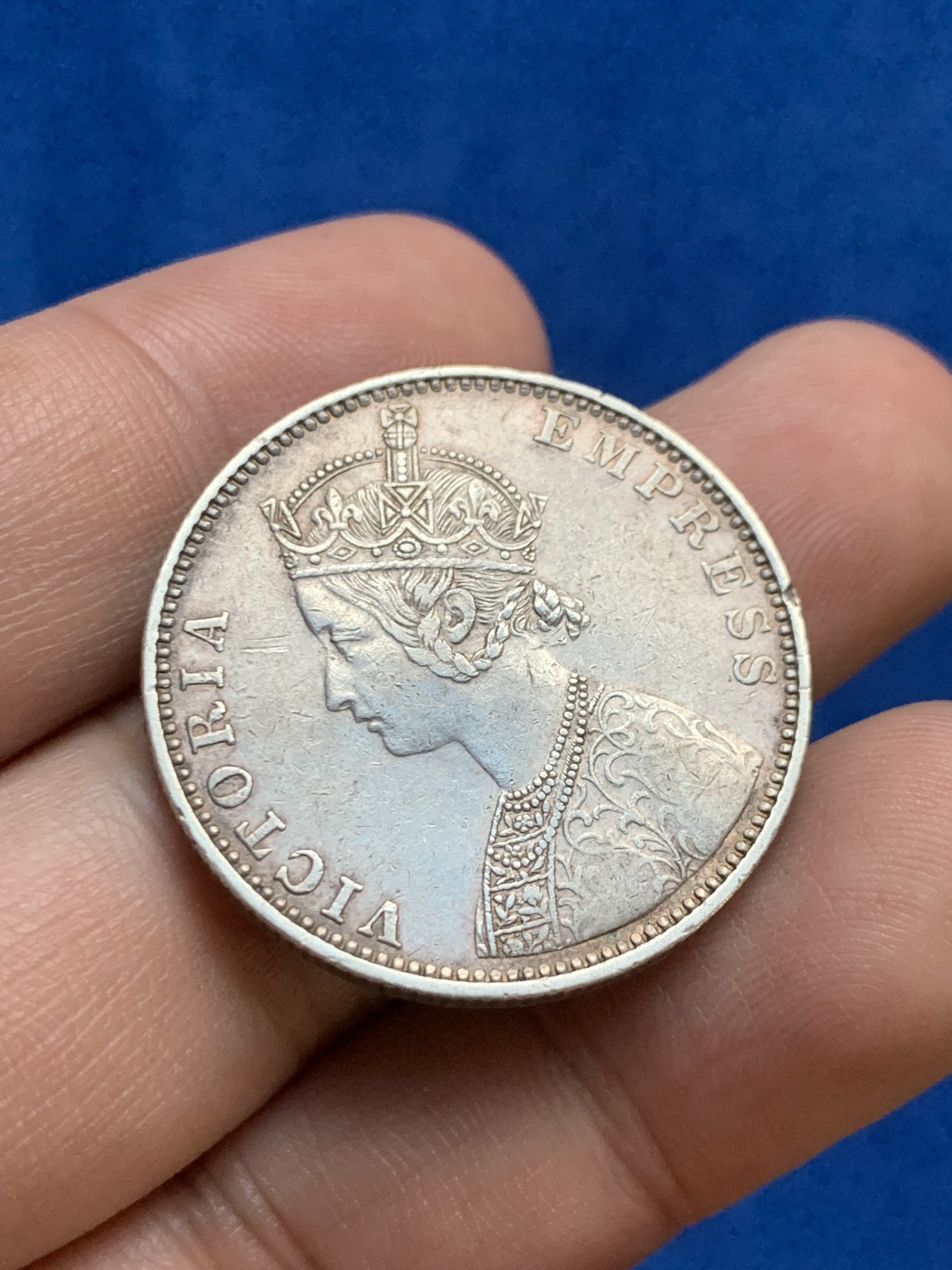 《竞宝斋》第207场-周日，周一 2场 (全场包邮) 印度 1901年 维多利亚 1卢比银币