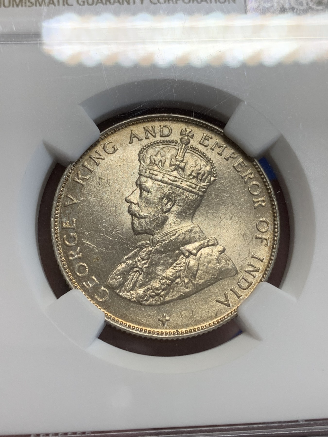 《竞宝斋》第207场-周日，周一 2场 (全场包邮) NGC-MS63 英属海峡殖民地 1921年 50分银币 乔治五世 淡黄油包浆