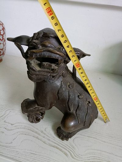 清代8斤8两铜狮子大摆件~镇宅避邪 清代8斤8两铜狮子大摆件~镇宅避邪