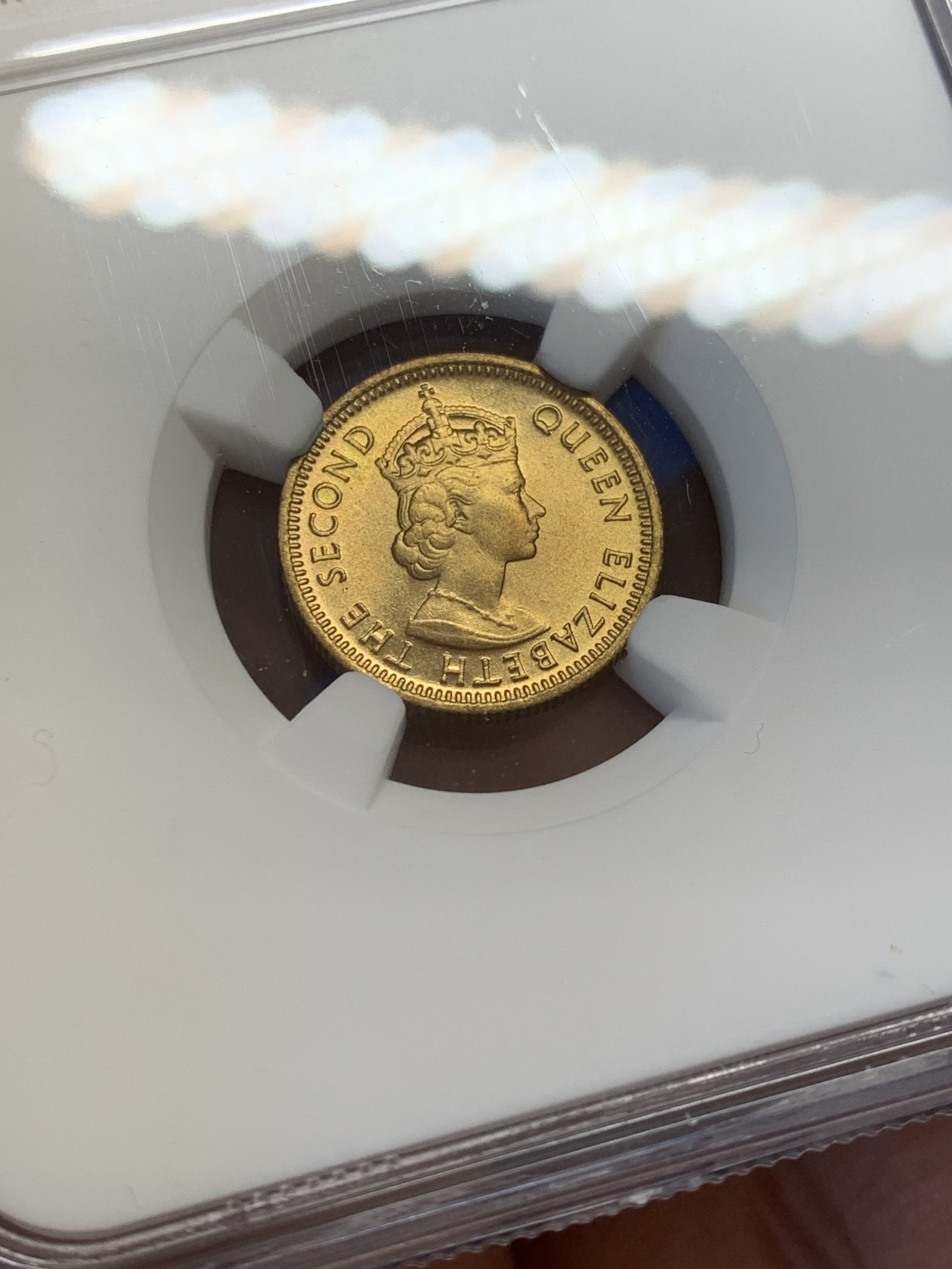 《竞宝斋》第207场-周日，周一 2场 (全场包邮) NGC-MS67 香港 1977年 五仙 伊丽莎白二世 原卷拆状态 冠军分！！！