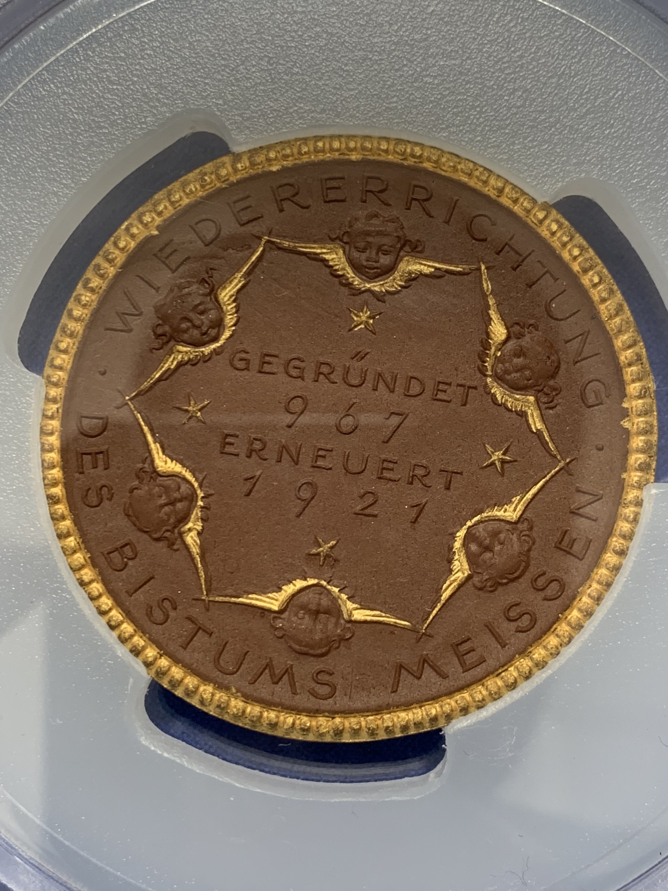 《竞宝斋》第207场-周日，周一 2场 (全场包邮) PCGS MS66 德国1921魏玛教区主教点金陶瓷币 唯一冠军分 大盒