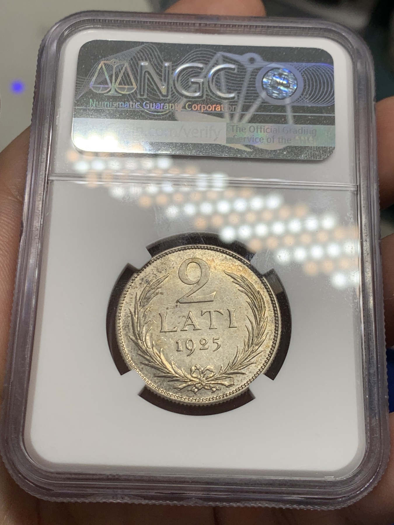 《竞宝斋》第207场-周日，周一 2场 (全场包邮) 4枚1组 NGC-AU拉脱维亚1925年2拉特银币，NGC-AU巴勒斯坦1935年50米尔银币，NGC-XF蒙古1937年20蒙戈镍币，NGC-VF30尼泊尔1906年莫哈银币，