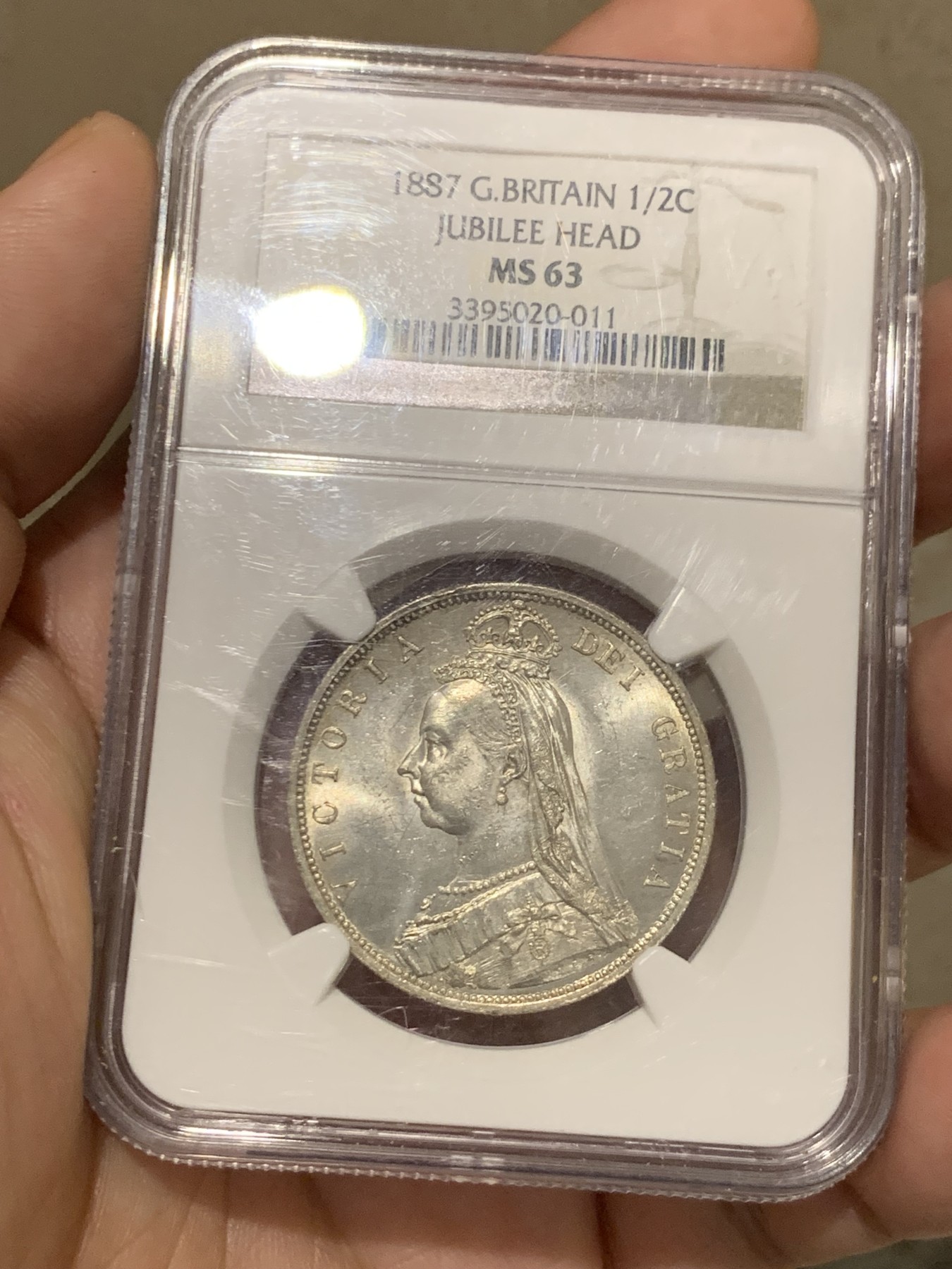 《竞宝斋》第207场-周日，周一 2场 (全场包邮) NGC-MS63 英国1887年维多利亚高冠1/2克朗 半克朗 老盒好转光 实物更好