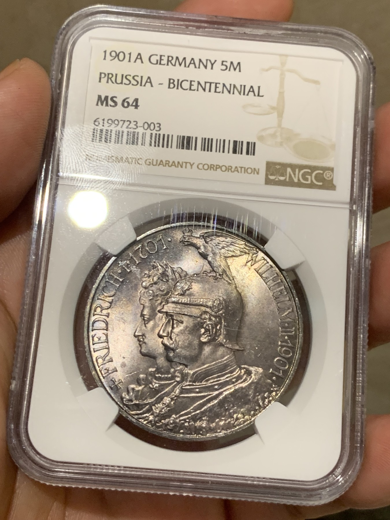 《竞宝斋》第207场-周日，周一 2场 (全场包邮) NGC-MS64 德国 普鲁士1901A 建国 5马克纪念银币 五马克人气品种卷首彩 光度好 难得