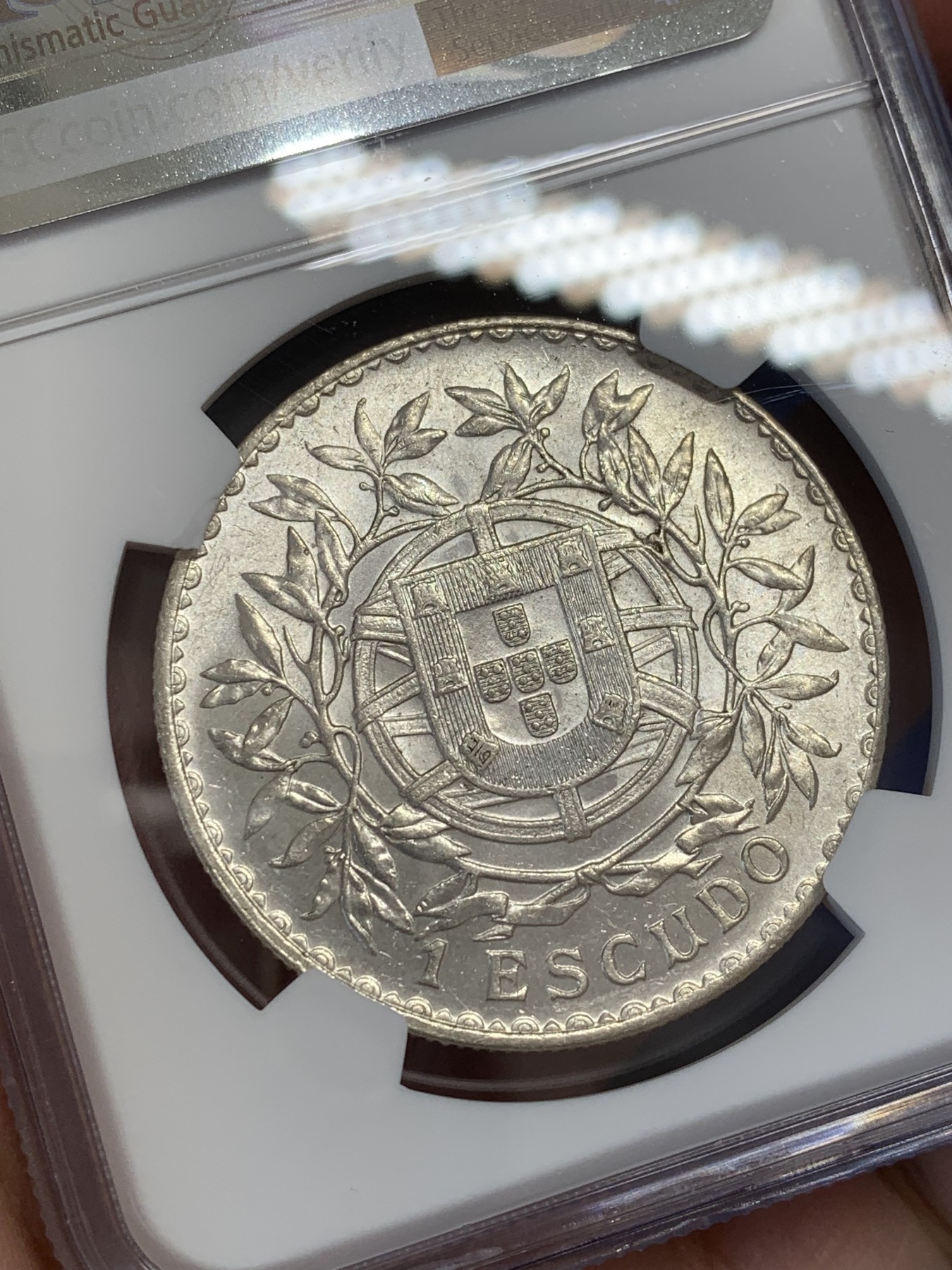 《竞宝斋》第207场-周日，周一 2场 (全场包邮) NGC MS61 葡萄牙1915年女神1埃斯库多大银币