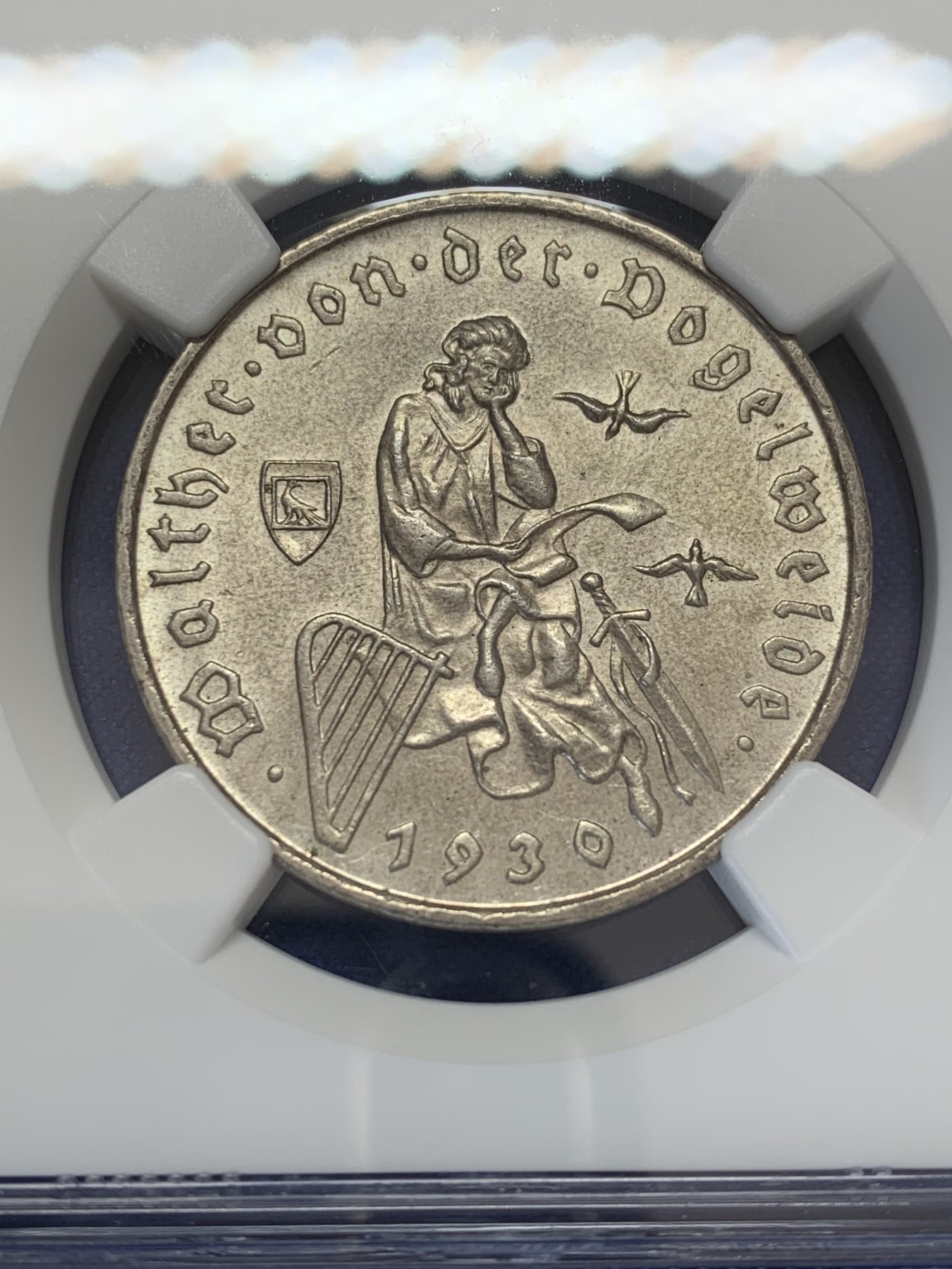 《竞宝斋》第207场-周日，周一 2场 (全场包邮) NGC-MS64 魏玛德国1930年游吟诗人3马克纪念银币