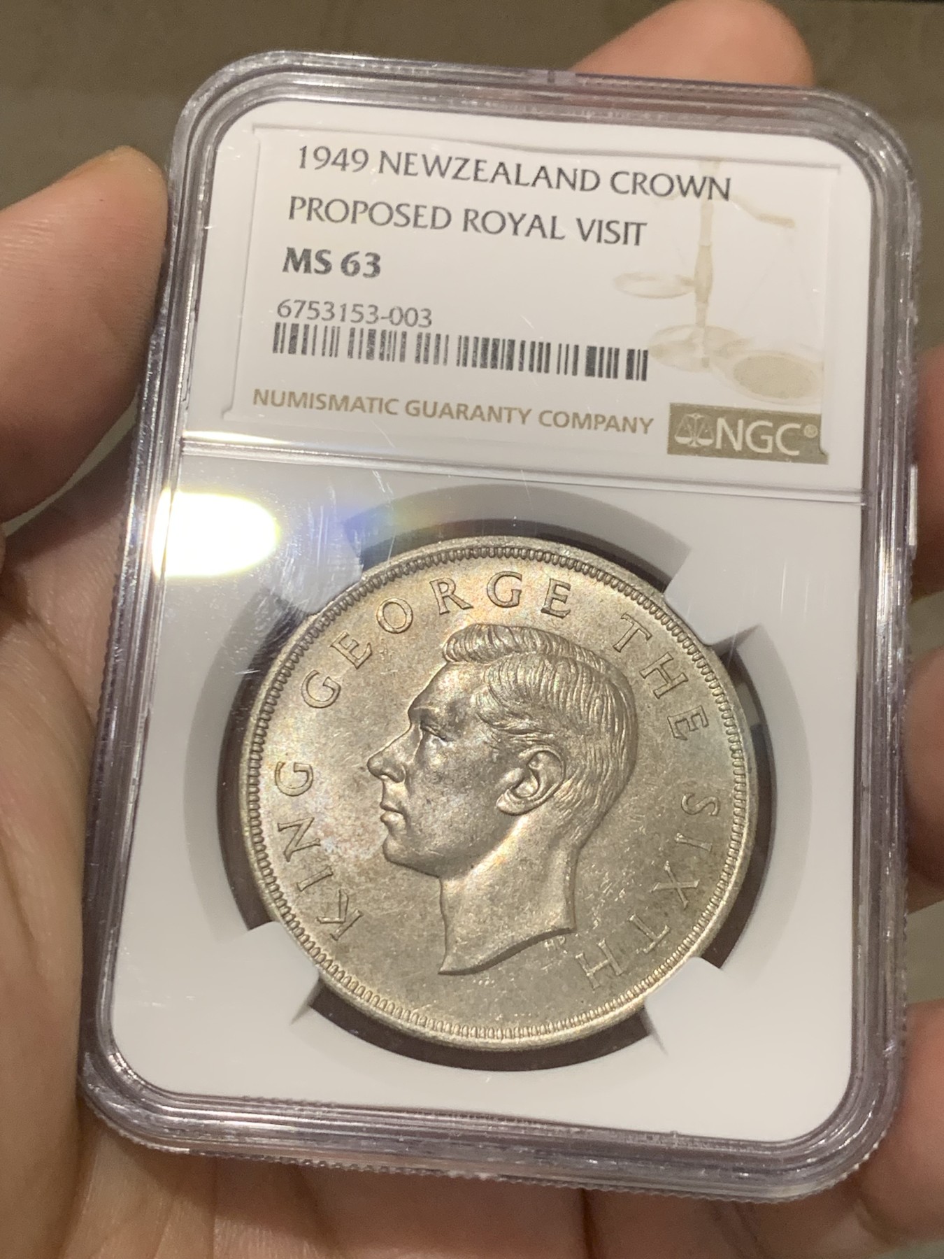 《竞宝斋》第207场-周日，周一 2场 (全场包邮) NGC-MS63 新西兰1949年乔六皇家访问1克朗大银币 高分好状态