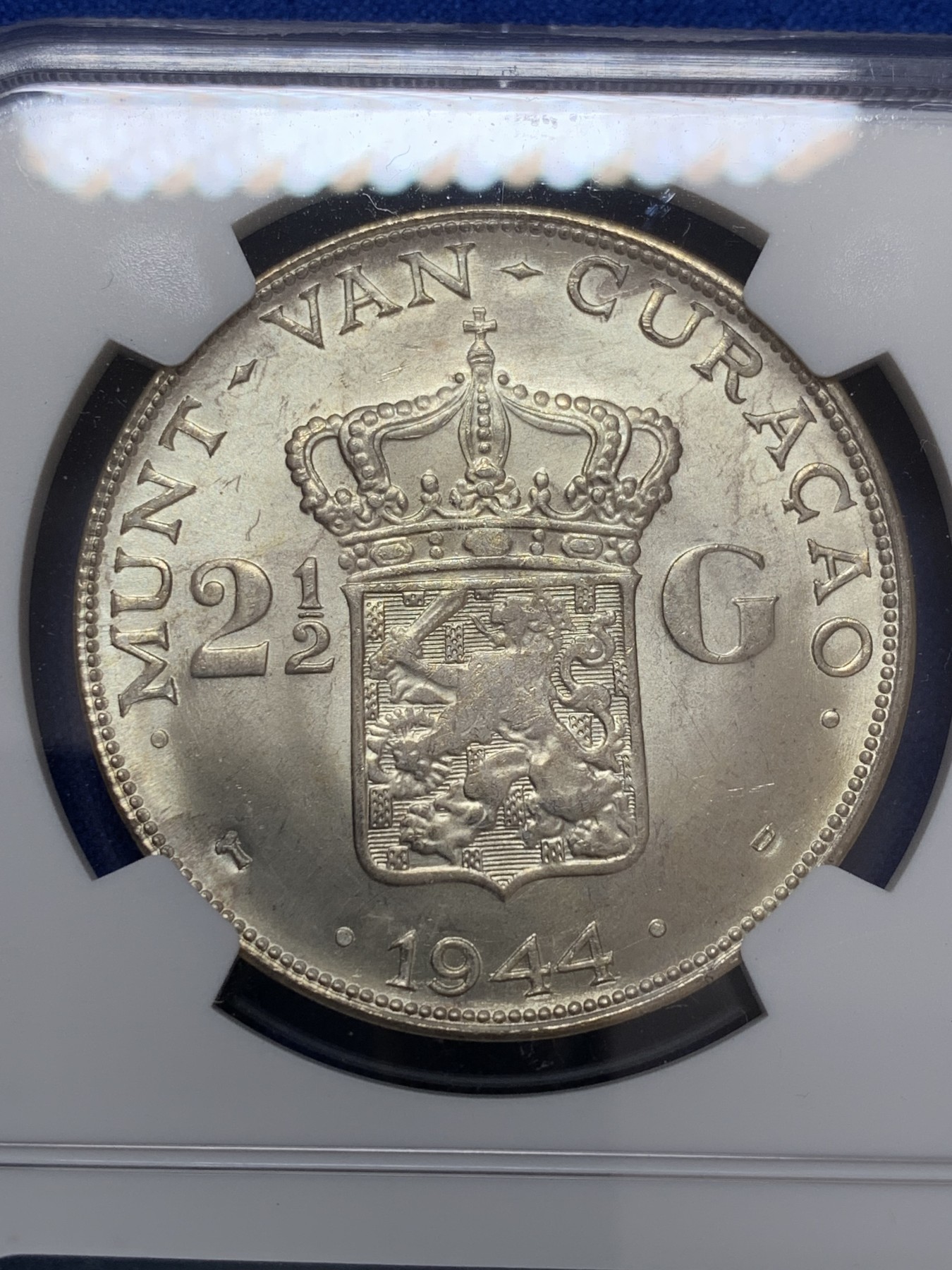 《竞宝斋》第207场-周日，周一 2场 (全场包邮) NGC MS62 1944-D年荷属库拉索威廉明娜女王2.5盾大银币