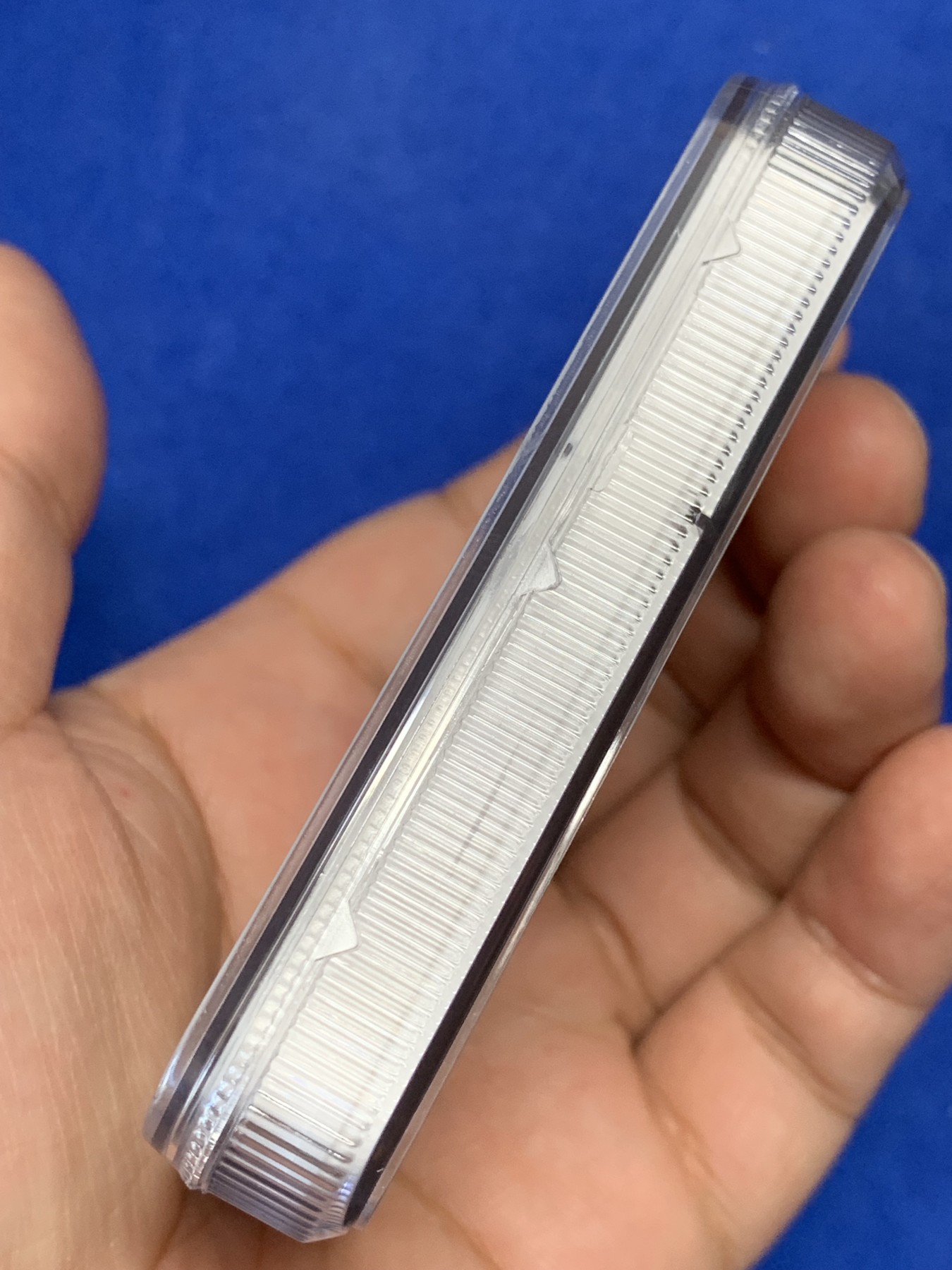 《竞宝斋》第207场-周日，周一 2场 (全场包邮) NGC MS64BN 1892年瑞士格拉鲁斯射击节高浮雕铜章 原味巧克力包浆 顶级品相状态