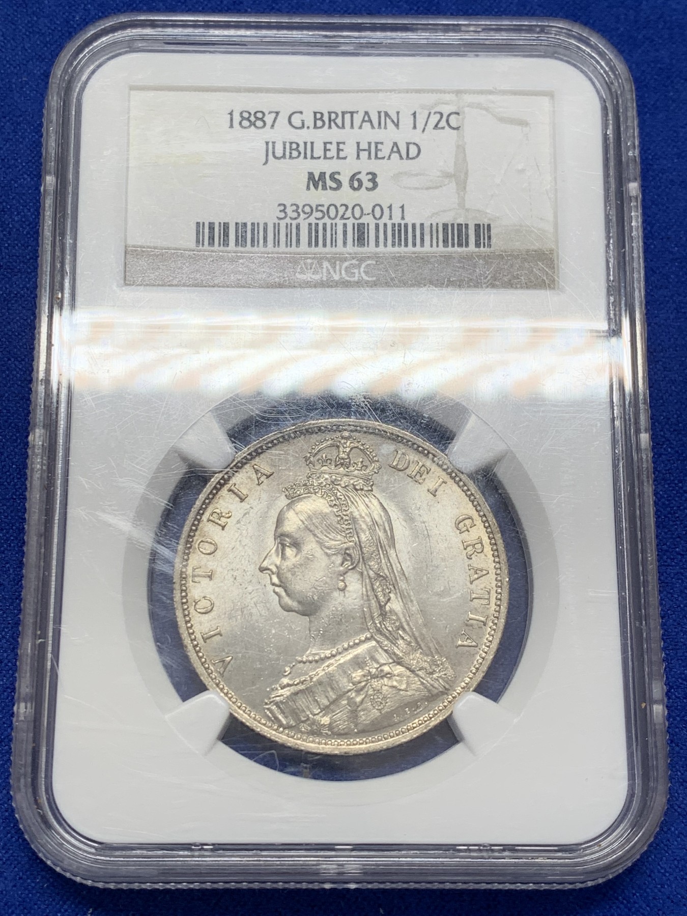 《竞宝斋》第207场-周日，周一 2场 (全场包邮) NGC-MS63 英国1887年维多利亚高冠1/2克朗 半克朗 老盒好转光 实物更好