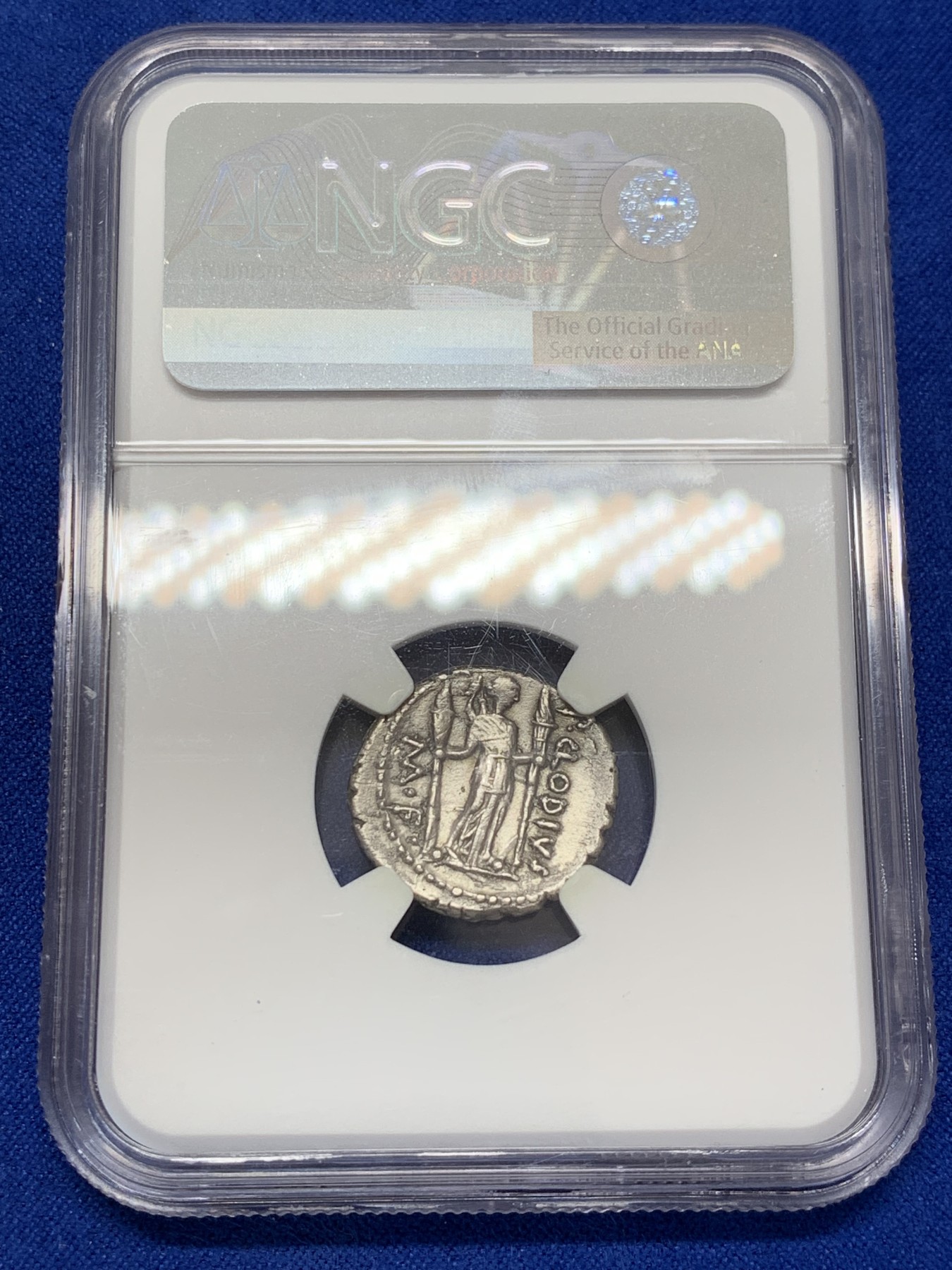 《竞宝斋》第207场-周日，周一 2场 (全场包邮) NGC-Ch XF 古罗马共和时期 阿波罗银币 背面狄安娜女神手握火炬 1狄纳里 3.76g