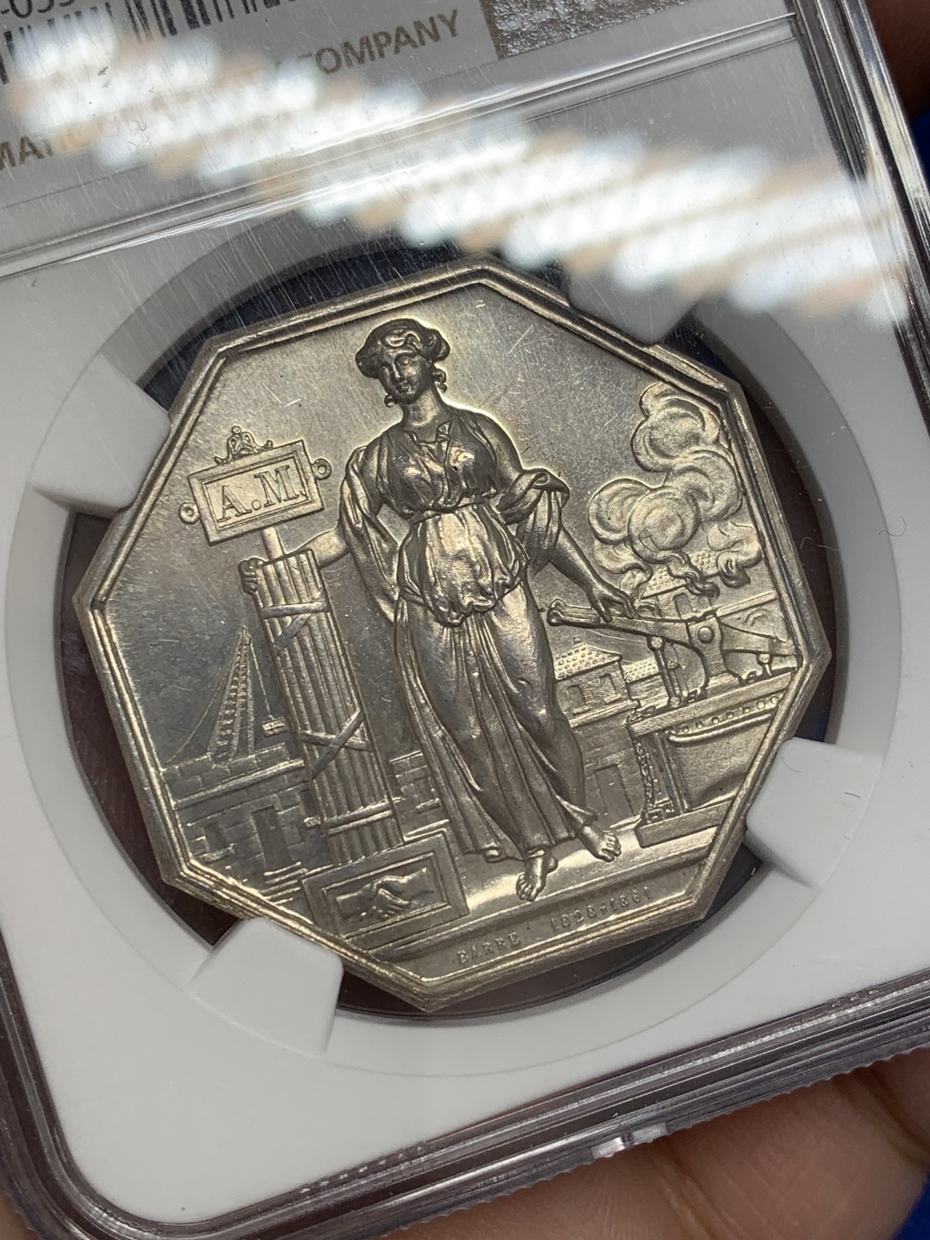 《竞宝斋》第207场-周日，周一 2场 (全场包邮) NGC-MS64 法国 1861年 塞纳-瓦兹省保险 八角银质代币 BARRE大师作品 类镜面，高分好品