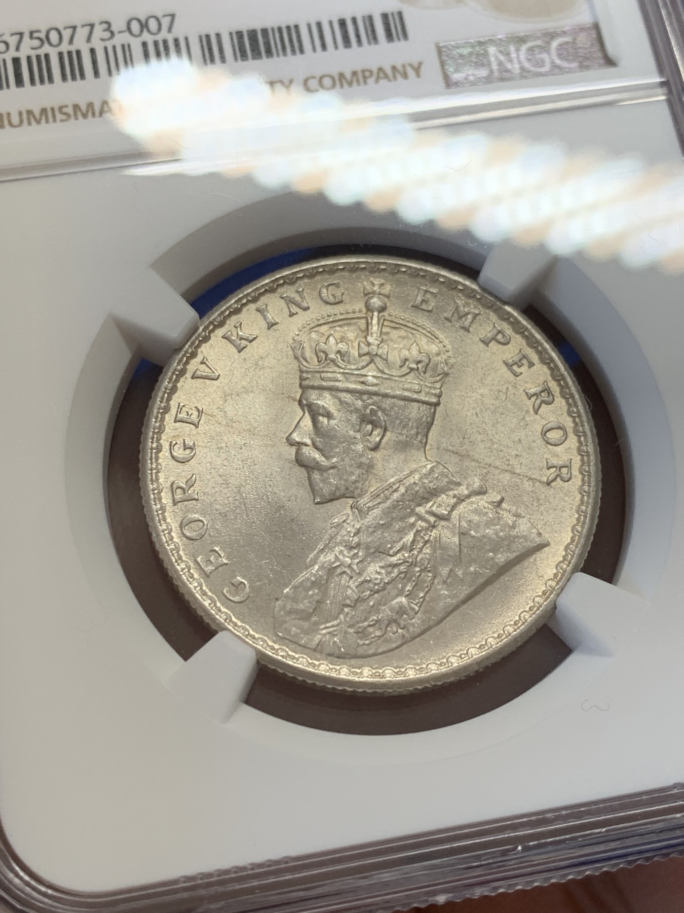 《竞宝斋》第207场-周日，周一 2场 (全场包邮) NGC-MS64 英属印度1919年C版乔五1卢比银币 高分稀少