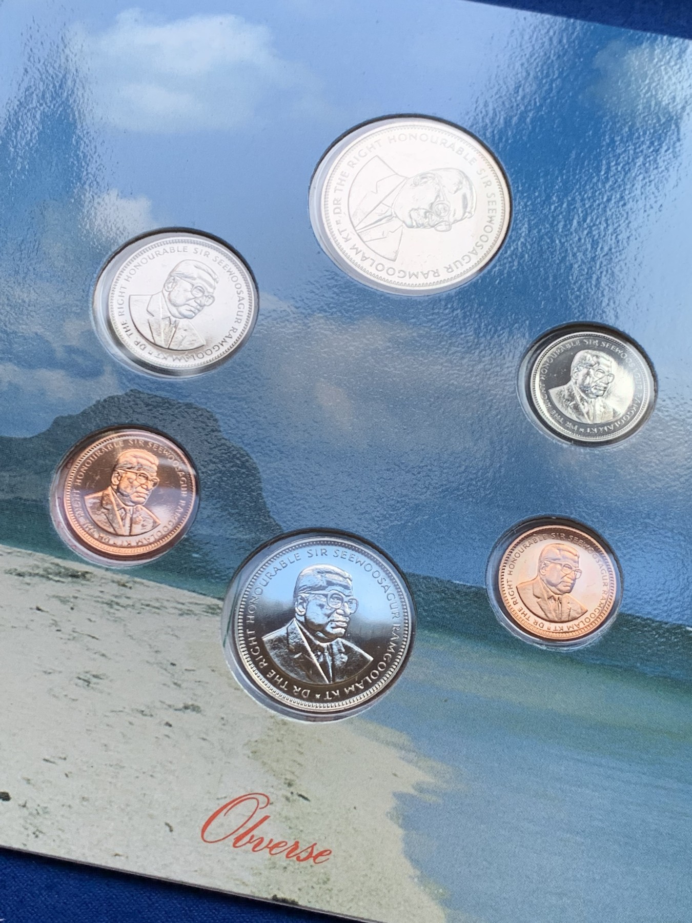 《竞宝斋》第207场-周日，周一 2场 (全场包邮) 毛里求斯1987年清年份官方套币，unc-bu强光好品，产量共5000套！