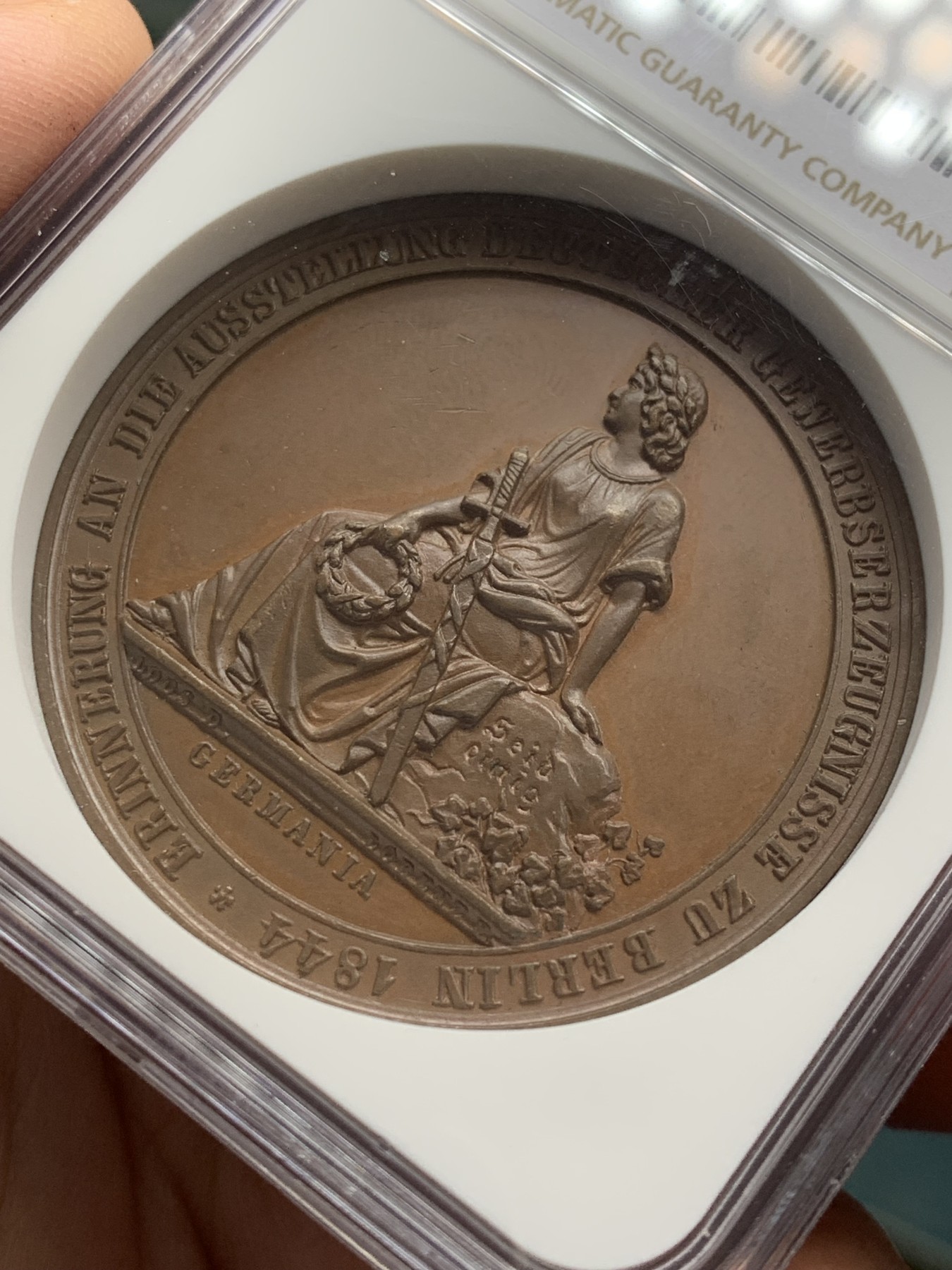 《竞宝斋》第207场-周日，周一 2场 (全场包邮) NGC MS65 德国1844柏林工业博览会铜章 亚军分 两面高浮雕都好看