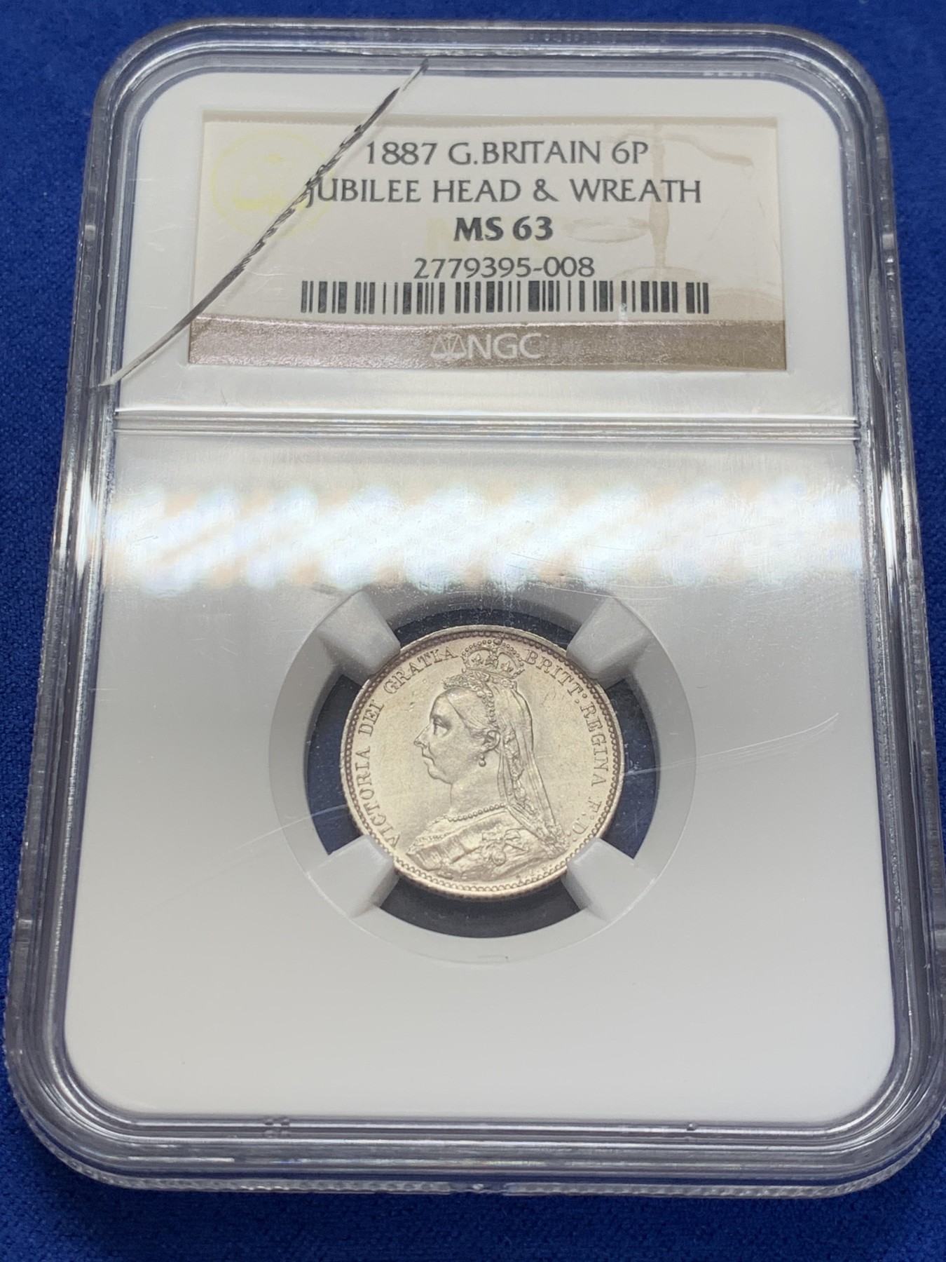 《竞宝斋》第207场-周日，周一 2场 (全场包邮) NGC-MS63 英国1887年维多利亚高冠6便士银币 数字面值版  标签处有裂纹