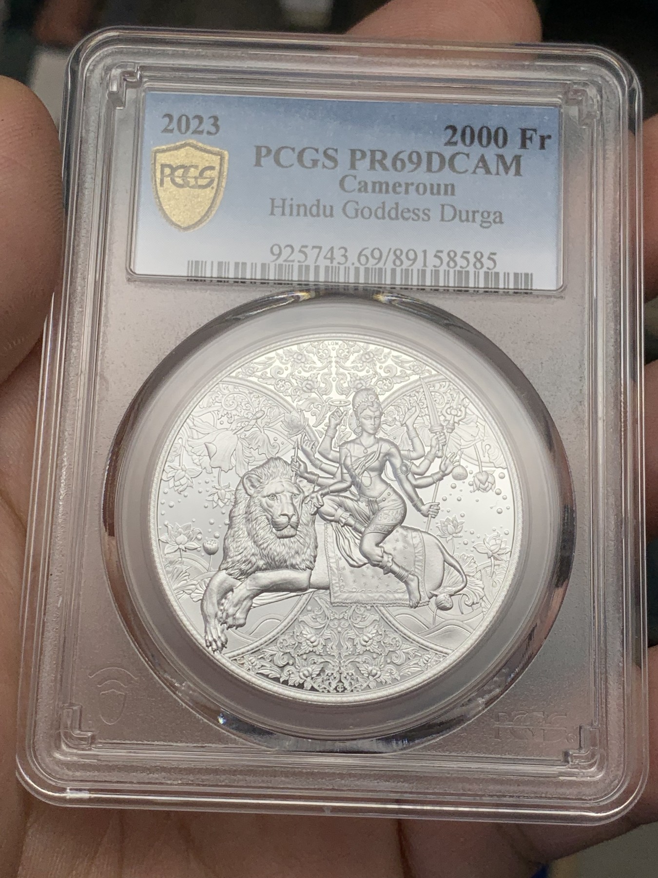 《竞宝斋》第207场-周日，周一 2场 (全场包邮) PCGS PR69 喀麦隆2023年2000中非法郎杜尔加女神银币 P盒冠军分