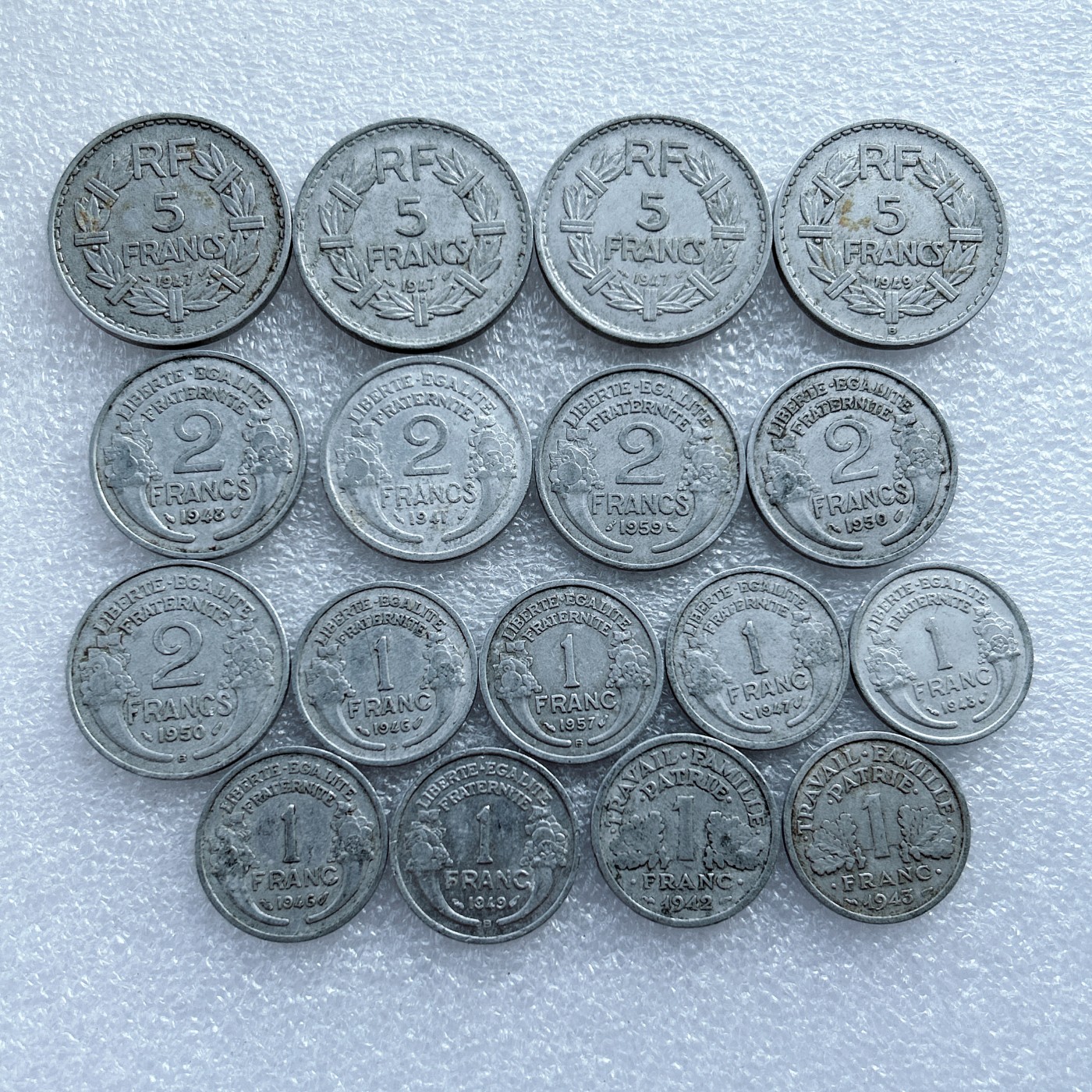 全场一元起拍 世界钱币散币场 第30期 法国 法郎币 铝币