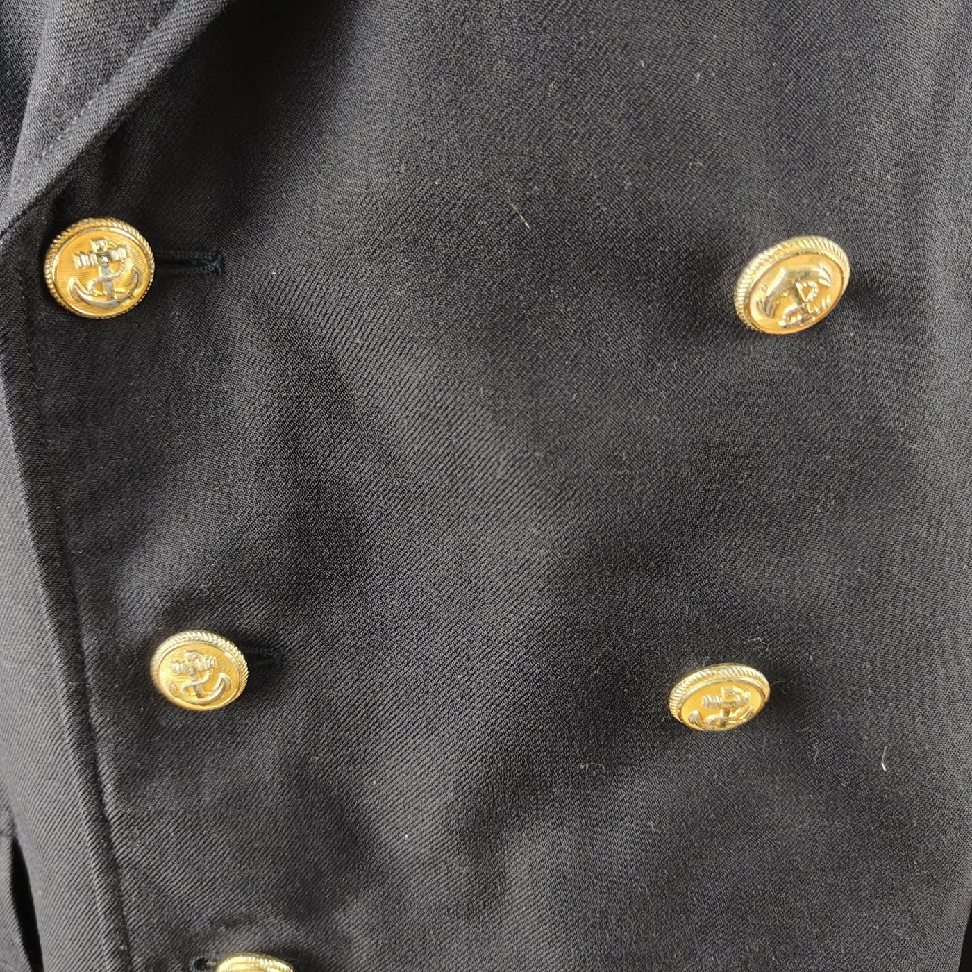 全场0元起拍 第101期 咸鱼国勋章拍卖专场 10月22日（周日）下午6：00开始 二战老兵 金级大德意志十字勋章获得者 西德早期 BW海军中校冬服上衣 带57略 胸围110肩宽52 衣长78 袖长63