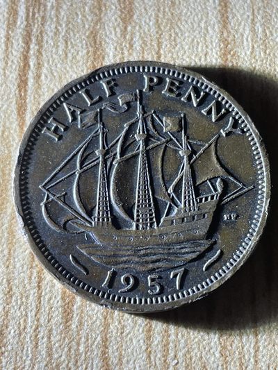 夏小雨散币专场第一期（无佣金，不预留） - 1957年英国伊丽莎白女王半便士帆船