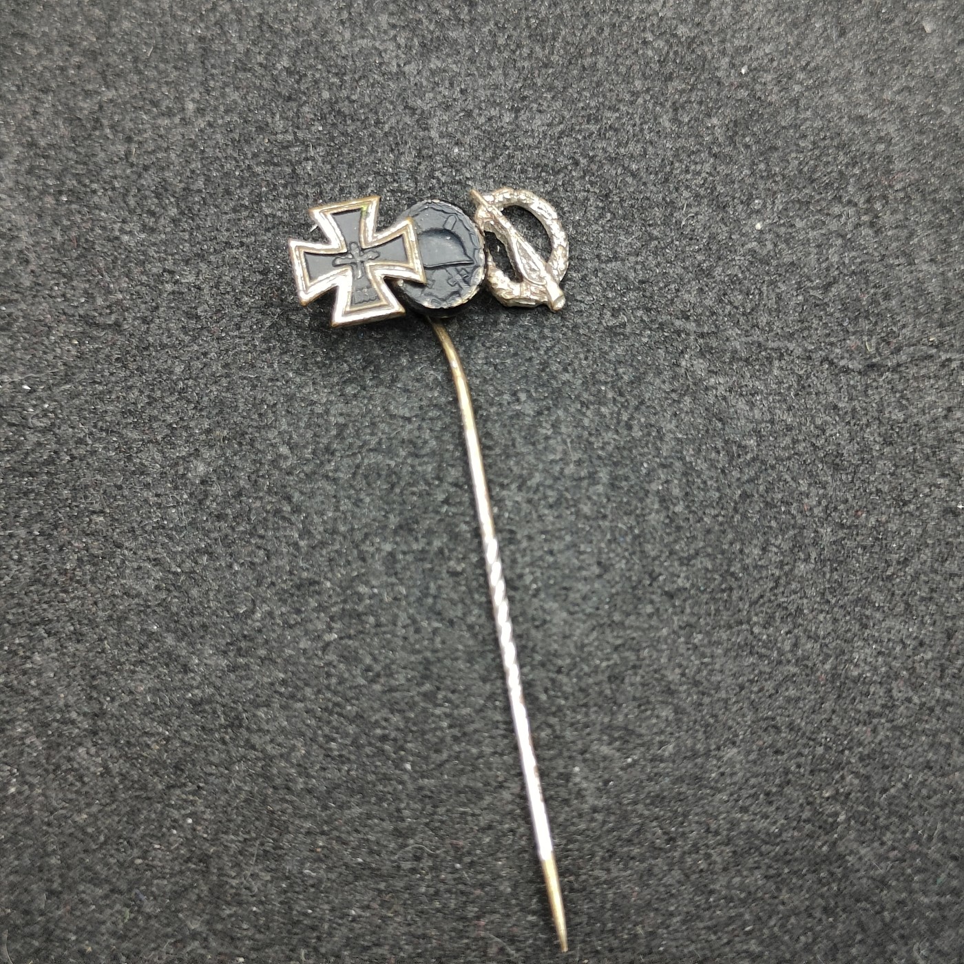 全场0元起拍 第101期 咸鱼国勋章拍卖专场 10月22日（周日）下午6：00开始 德国 57版 三联迷你章 铁十字 黑战伤 步兵突击