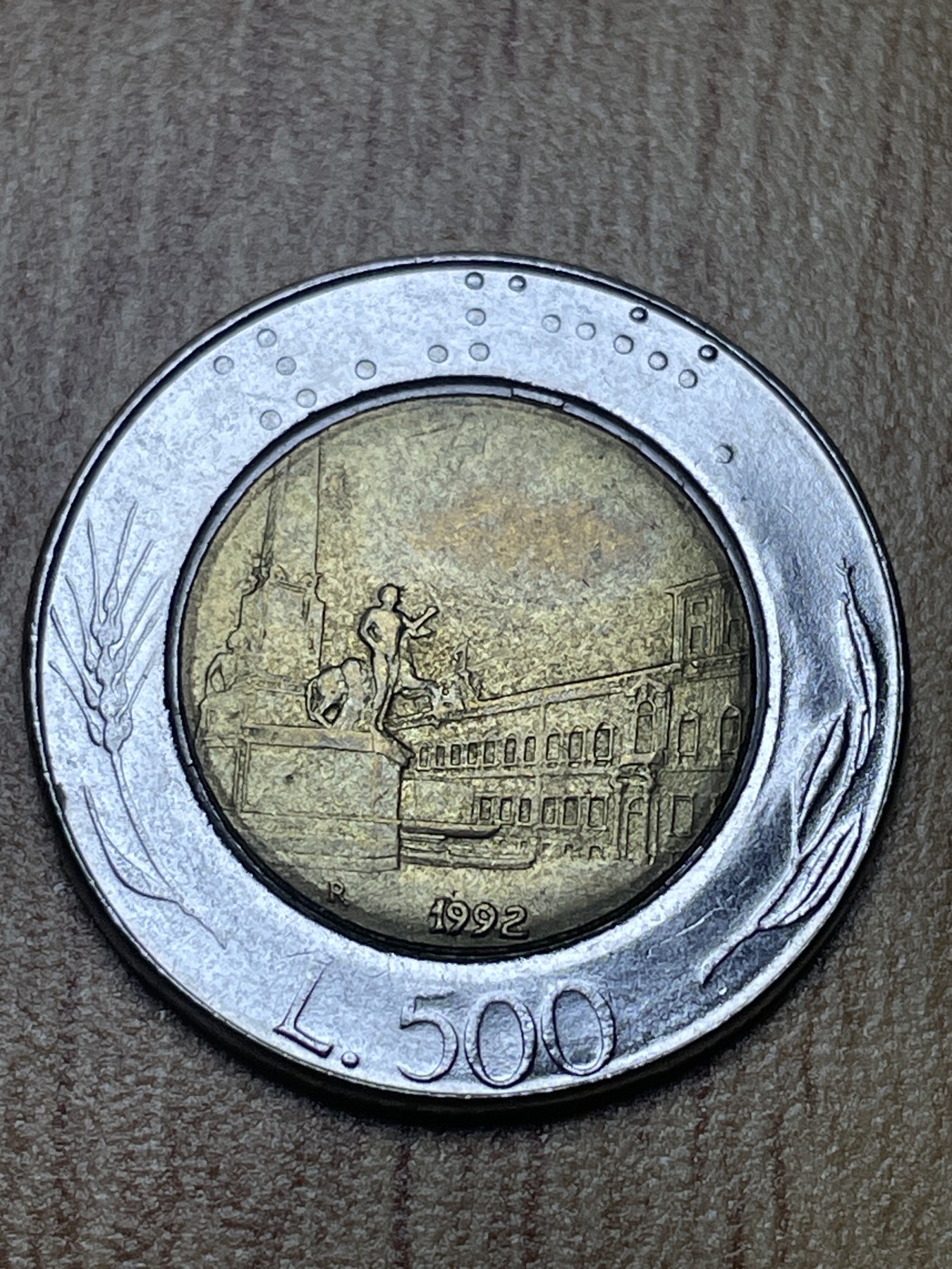 夏小雨散币专场第一期（无佣金，不预留） 1992年意大利500里拉双色币