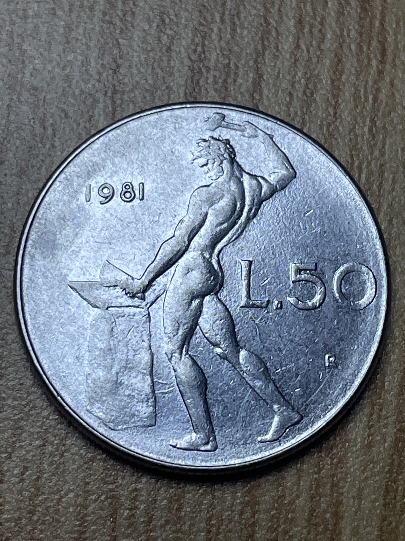 夏小雨散币专场第一期（无佣金，不预留） 1981年意大利50里拉冶炼之神