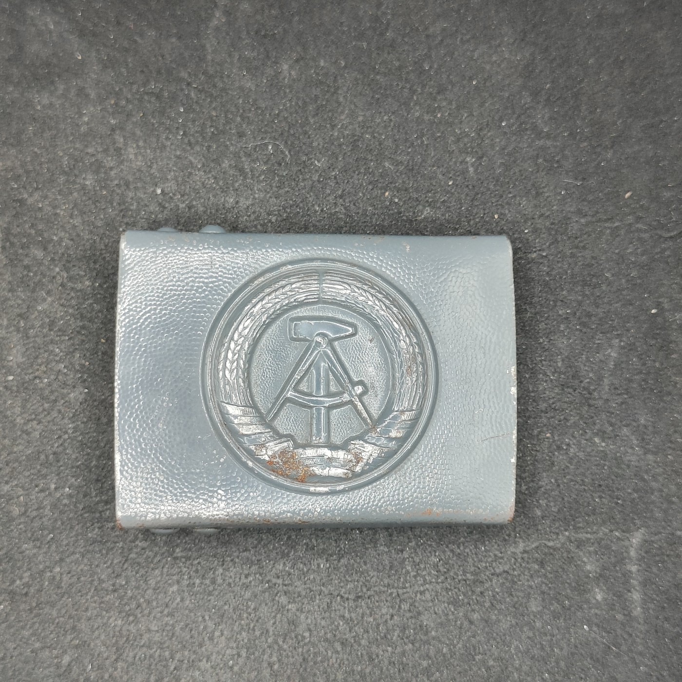 全场0元起拍 第101期 咸鱼国勋章拍卖专场 10月22日（周日）下午6：00开始 东德人民军腰带扣