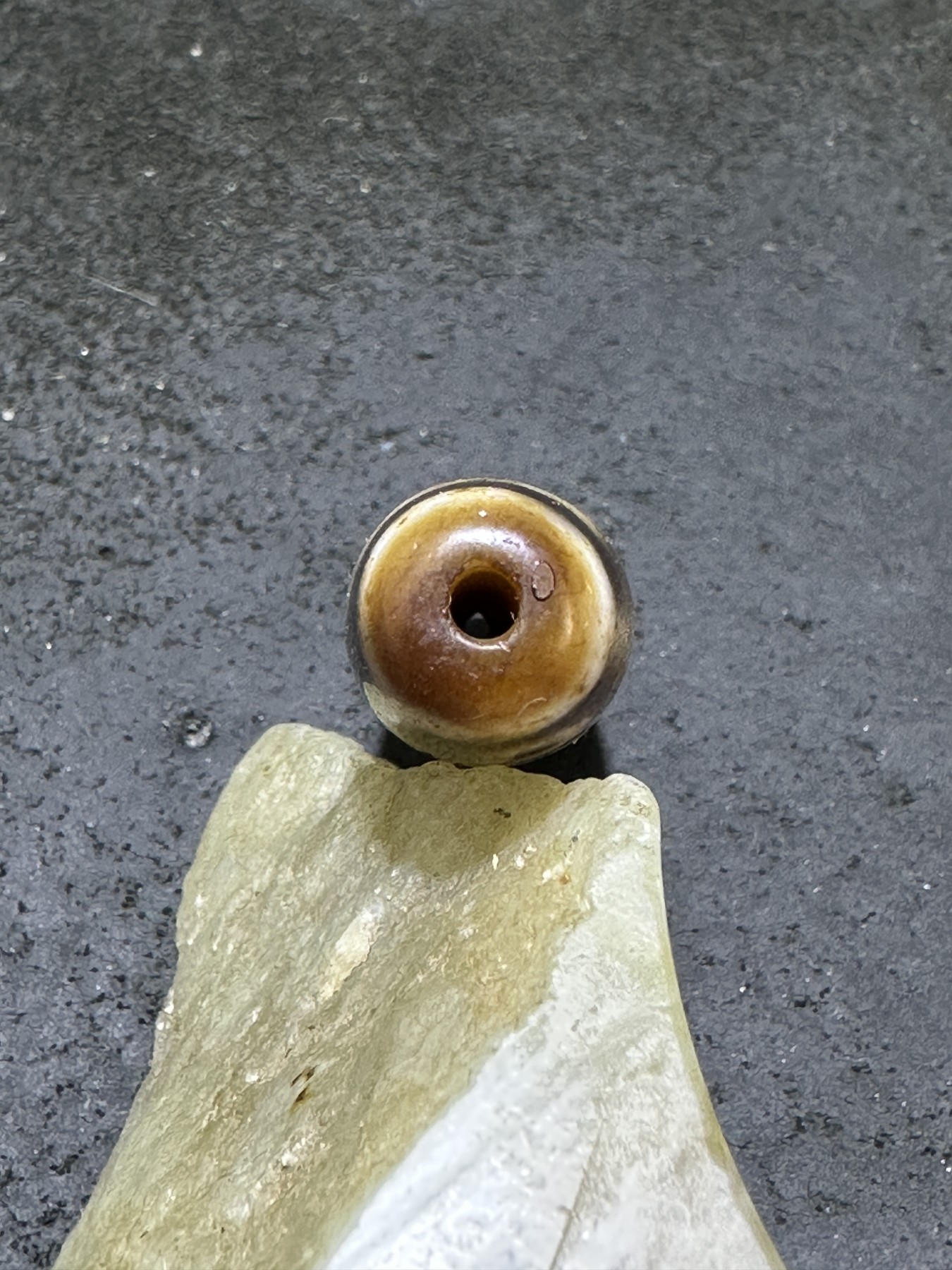 仅此一颗，精美四眼玛瑙天珠一颗