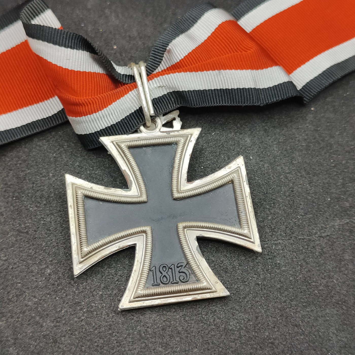 全场0元起拍 第101期 咸鱼国勋章拍卖专场 10月22日（周日）下午6：00开始 稀少 德国 57版 RK 三层铁芯结构 橡叶双剑饰骑士铁十字勋章