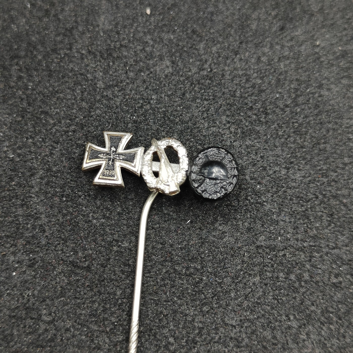 全场0元起拍 第101期 咸鱼国勋章拍卖专场 10月22日（周日）下午6：00开始 德国 57版 三连迷你章 铁十字 黑战伤 步兵突击