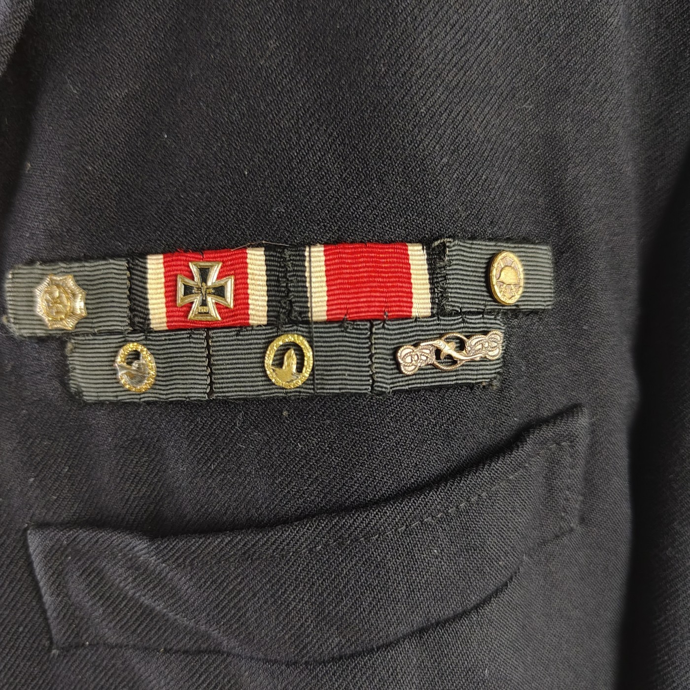 全场0元起拍 第101期 咸鱼国勋章拍卖专场 10月22日（周日）下午6：00开始 二战老兵 金级大德意志十字勋章获得者 西德早期 BW海军中校冬服上衣 带57略 胸围110肩宽52 衣长78 袖长63