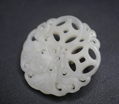 玉石翡翠玛瑙｜拍卖专场 苏工白玉玉佩挂件