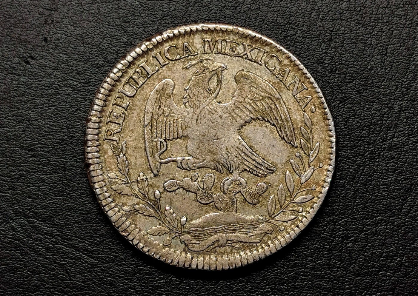 凡希社世界钱币微拍第二百五十一期 1842墨西哥花边鹰洋极美品