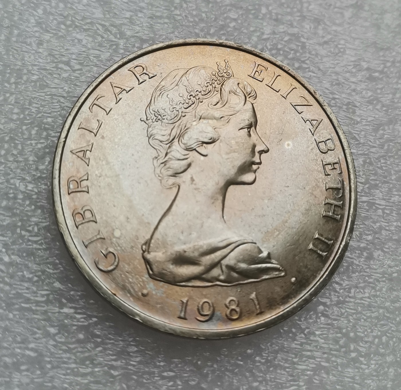 瓶子🏺第114期拍卖会  直布罗陀1981年查尔斯王子和戴安娜王妃婚礼1克朗大型纪念币