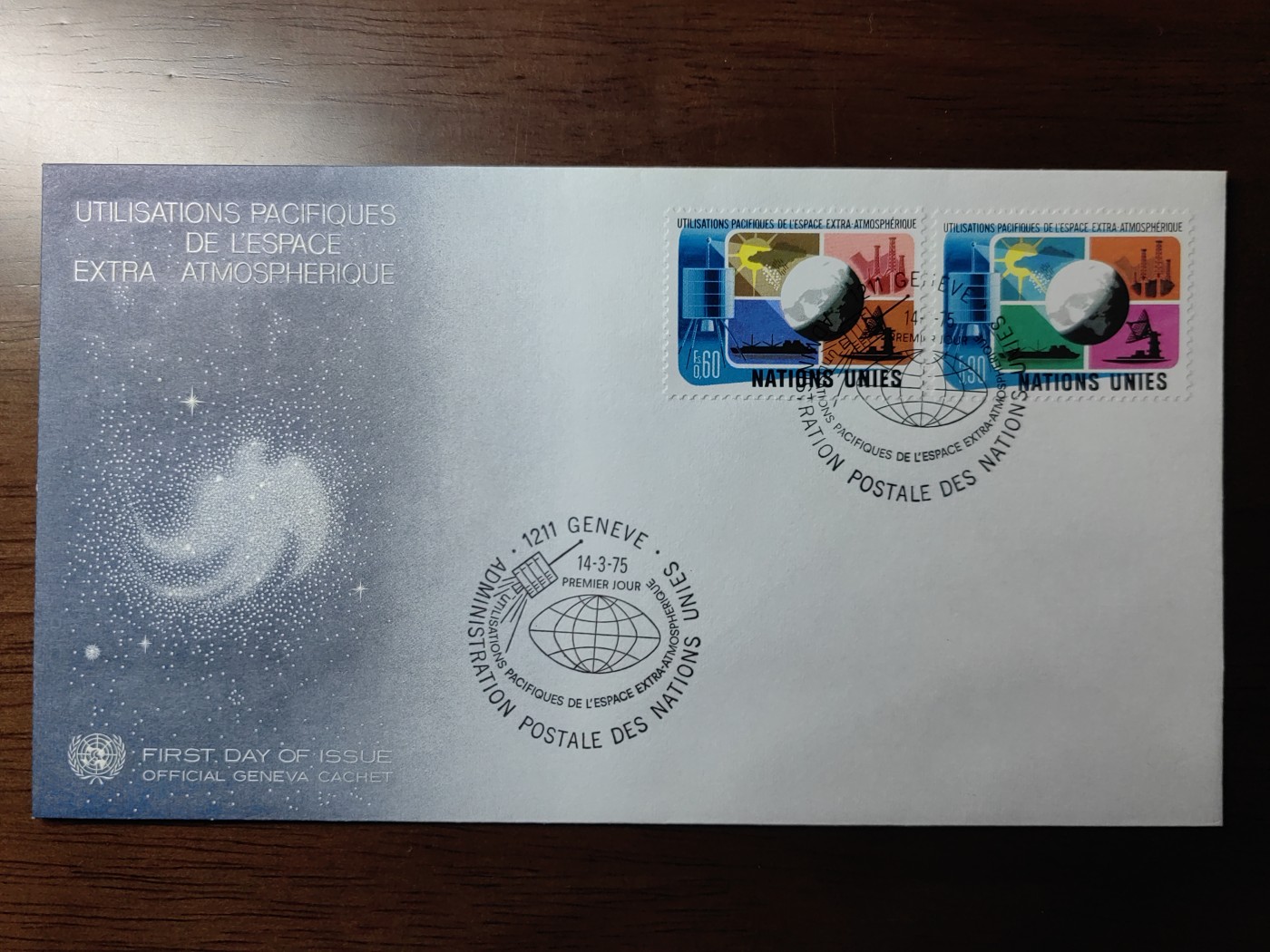 外国邮和小本票精品专场（秒杀和拍卖）第①⑥场 联合国1975 日内瓦 和平利用外层空间 卫星 地球 2全 首日封（凹凸印刷非常精美）