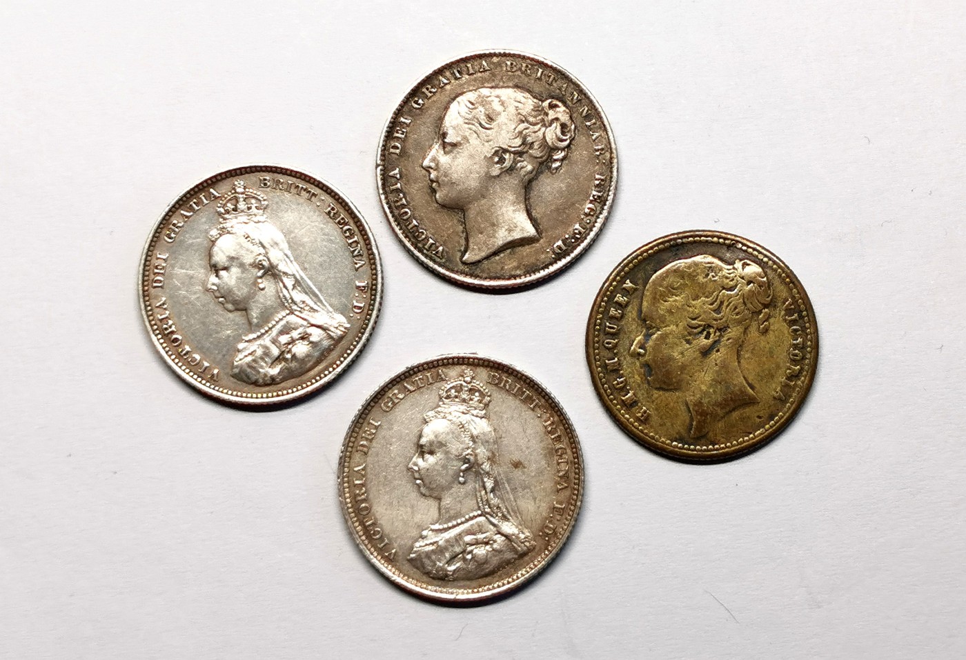 凡希社世界钱币微拍第二百五十一期 小维银铜四枚一组