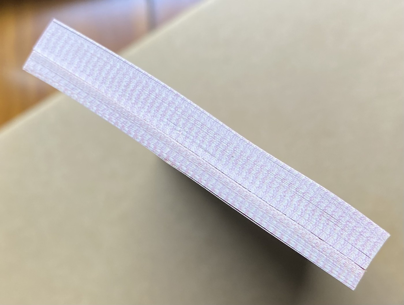 大黄蜂拍卖第88期 801红金龙捆拆刀货，TE21423601中间少605，一共99张，绝品无斑