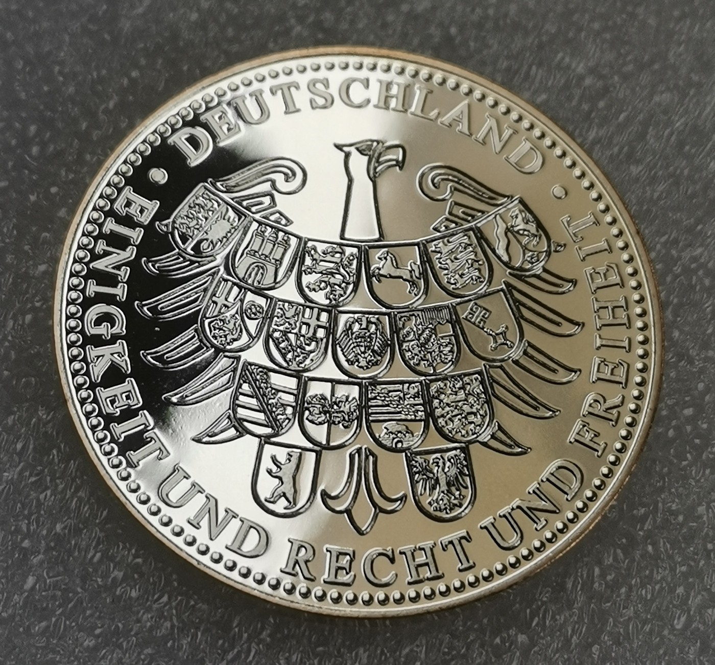 瓶子🏺第114期拍卖会  少见德国精制宗教纪念银章