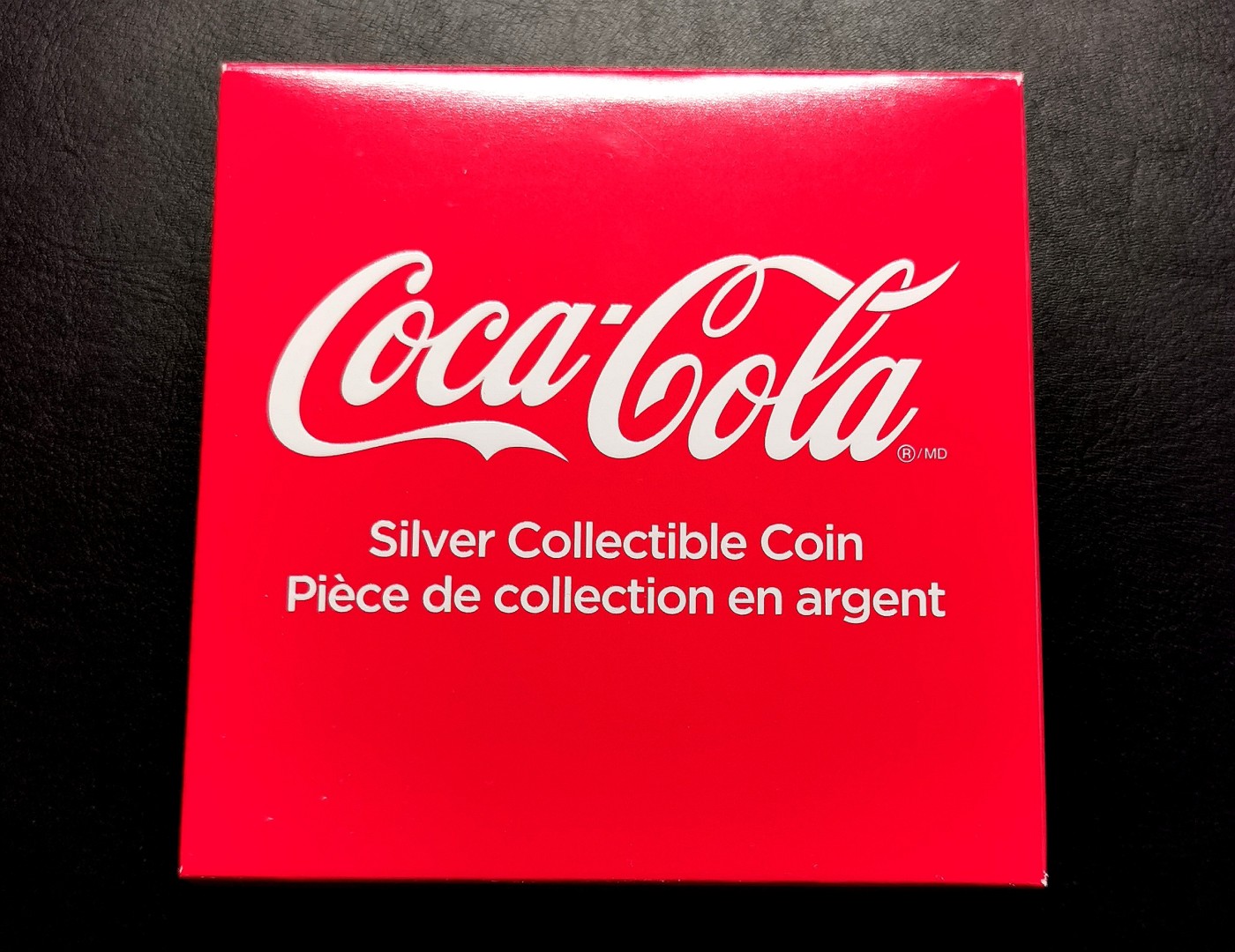 凡希社世界钱币微拍第二百五十一期 2018斐济可口可乐瓶盖DOLLAR异形银币原装全品！