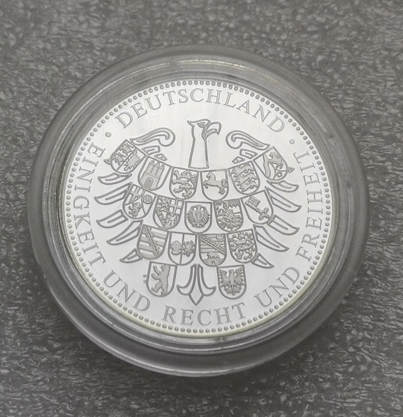 瓶子🏺第114期拍卖会  少见精制德国登月纪念银章