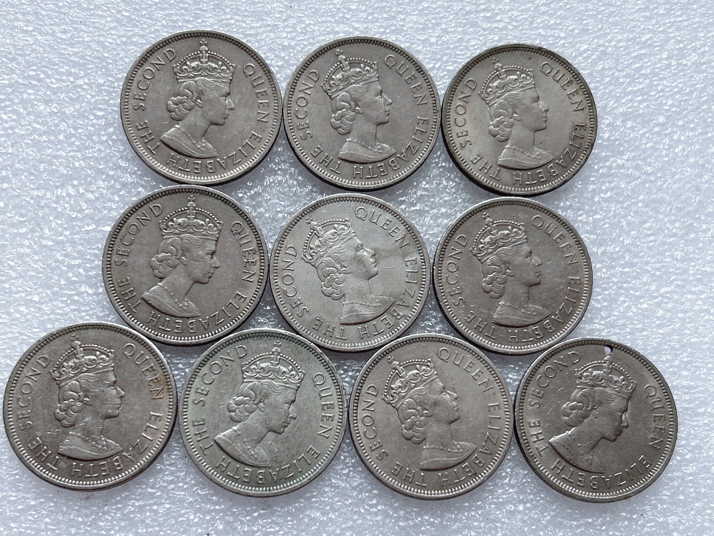 全场一元起拍 港澳钱币专场 第31期 香港大一元 大饼 1973年 10枚