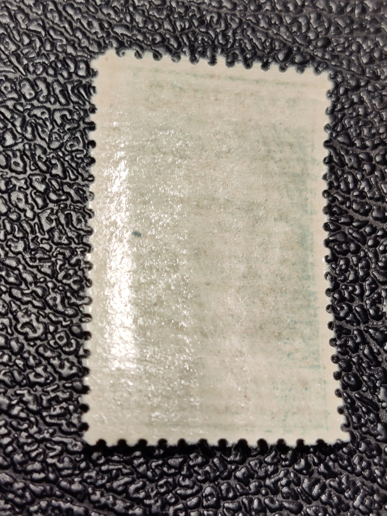 洪涛臻品批发群 精选邮票限时拍卖第四百一十六期  美国 总统山国家纪念公园 1全新. 精美雕刻版,清晰的早期特有的格栅背胶,原胶润亮相当漂亮！