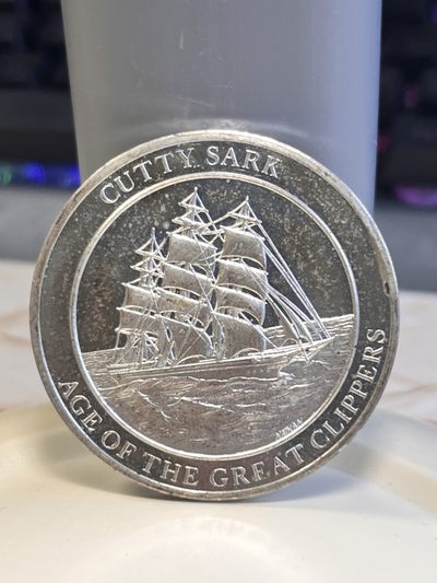 【海寕潮】拍卖第八十七期 - 【海寧潮A】英国1809年快船队的时代	"卡蒂萨克"号纪念银章，银925，重37.89克，直径44毫米白银价格大致205