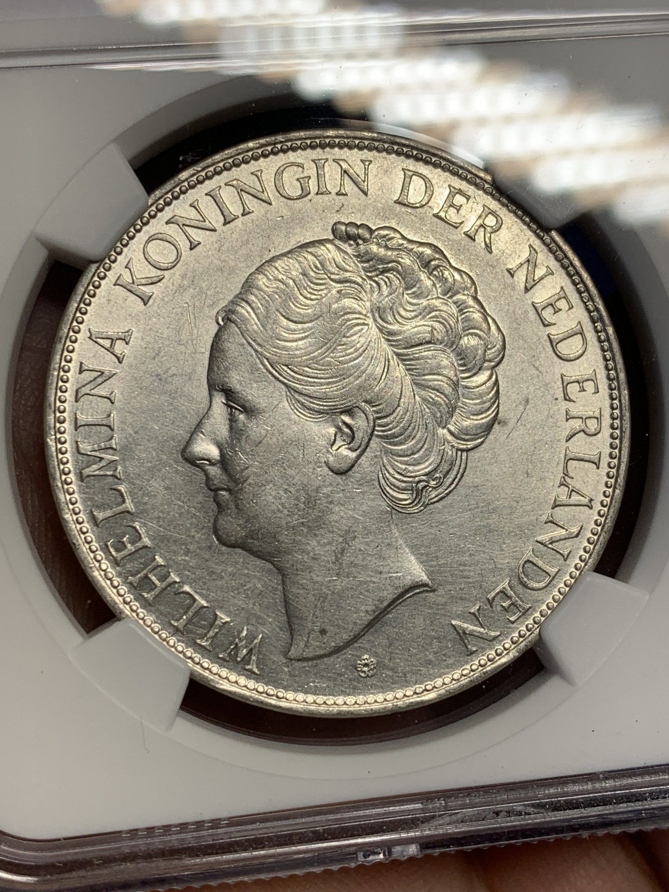 《竞宝斋》第208场-周日，周一 2场 (全场包邮) NGC AUD 荷兰1939年女王威廉米娜2.5盾大银币