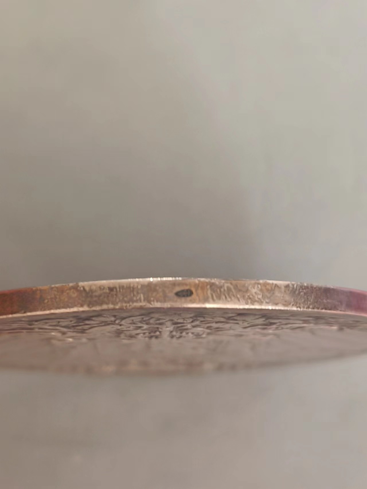 外国章牌第十八期 1909 年荷兰银章，朱莉安娜公主诞生，直径 65mm，边缘银标。