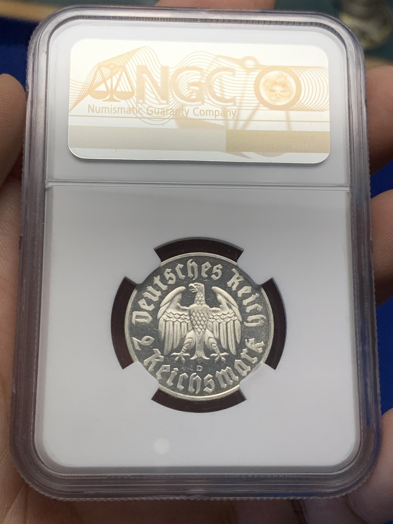 《竞宝斋》第208场-周日，周一 2场 (全场包邮) NGC-PF65高分 德国1933年马丁路德2马克精制银币 德三中极少的品种