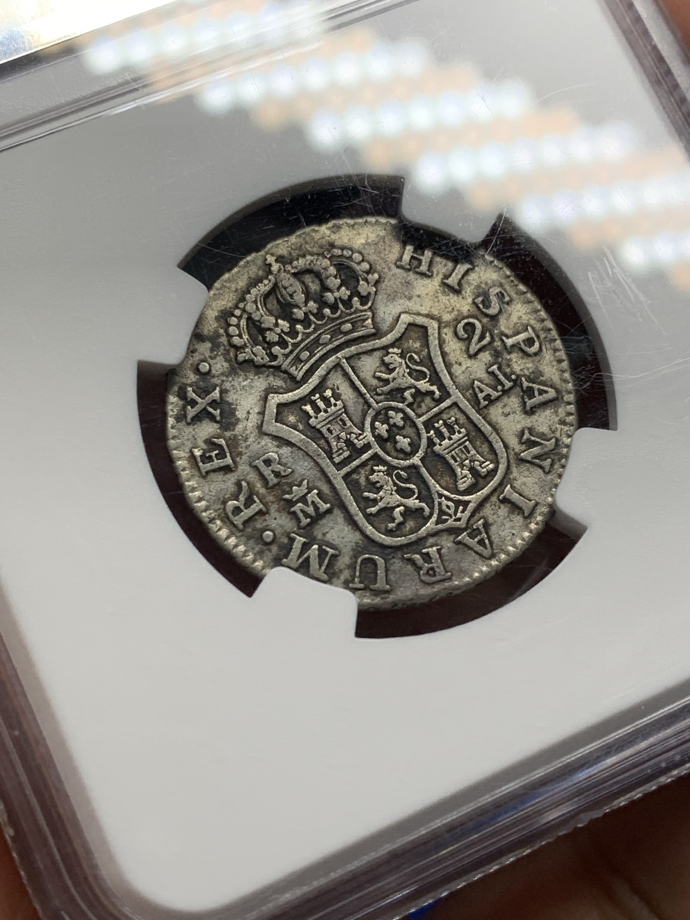 《竞宝斋》第208场-周日，周一 2场 (全场包邮) NGC VF 1808年西班牙本土卡四2R银币，磨损均匀，盾徽清晰，较少见