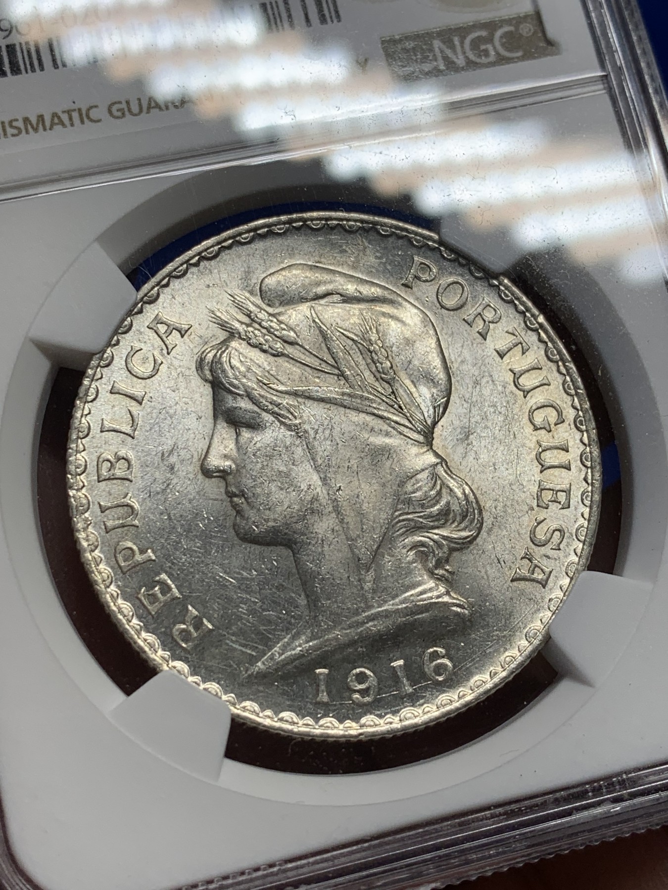 《竞宝斋》第208场-周日，周一 2场 (全场包邮) NGC-MS61 葡萄牙1916年女神头像1埃斯库多大银币